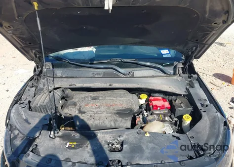 2020 Jeep Compass Altitude Fwd из США, поврежденный, VIN 3C4NJCBB6LT133761